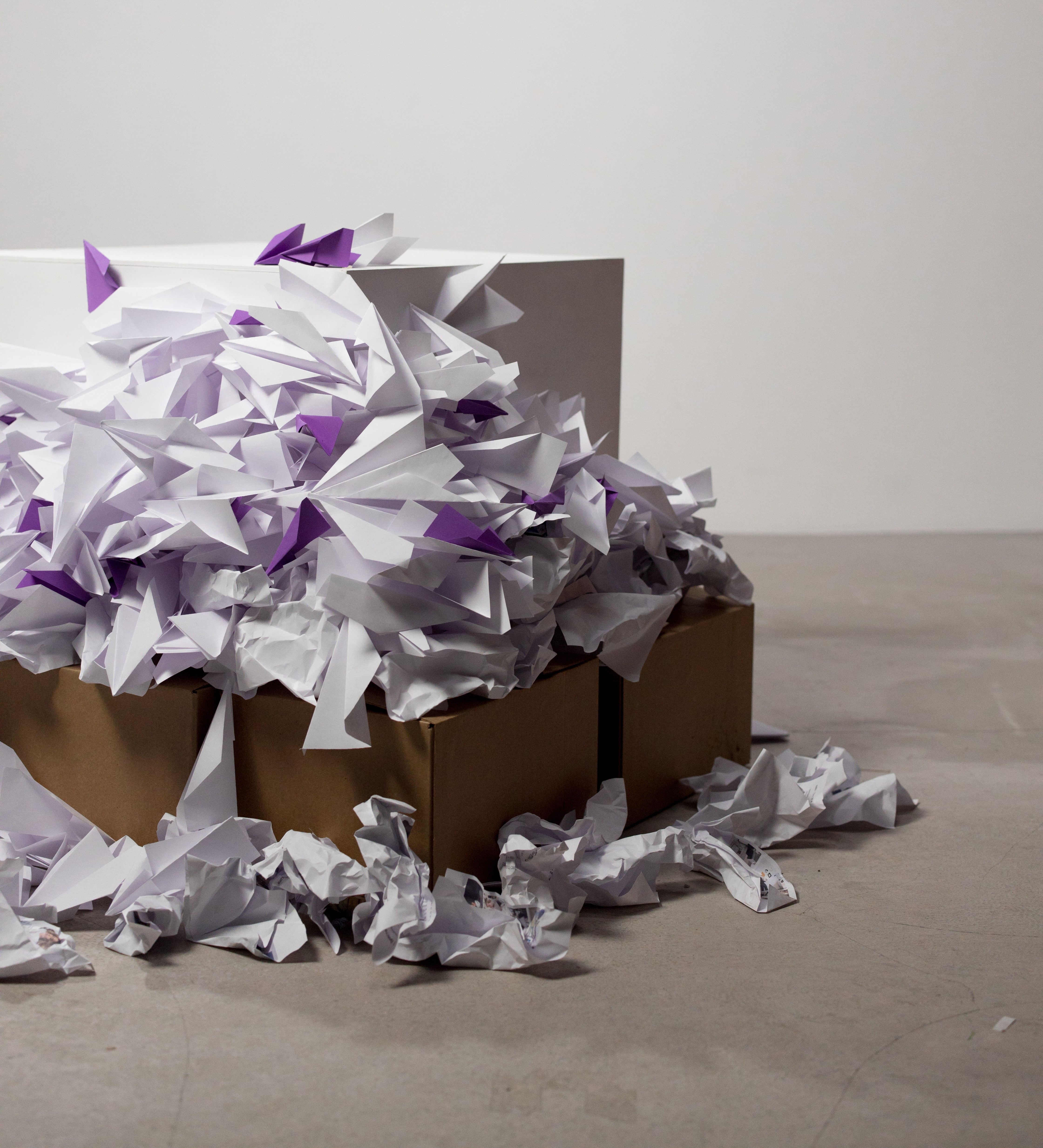 Paper and cardboard box for recycling